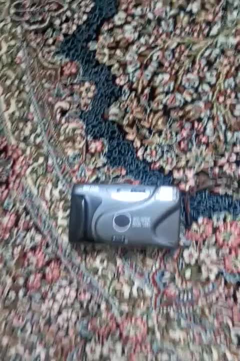 دوربین قدیمی|دوربین عکاسی و فیلم‌برداری|قدس, شهر‌قدس|دیوار