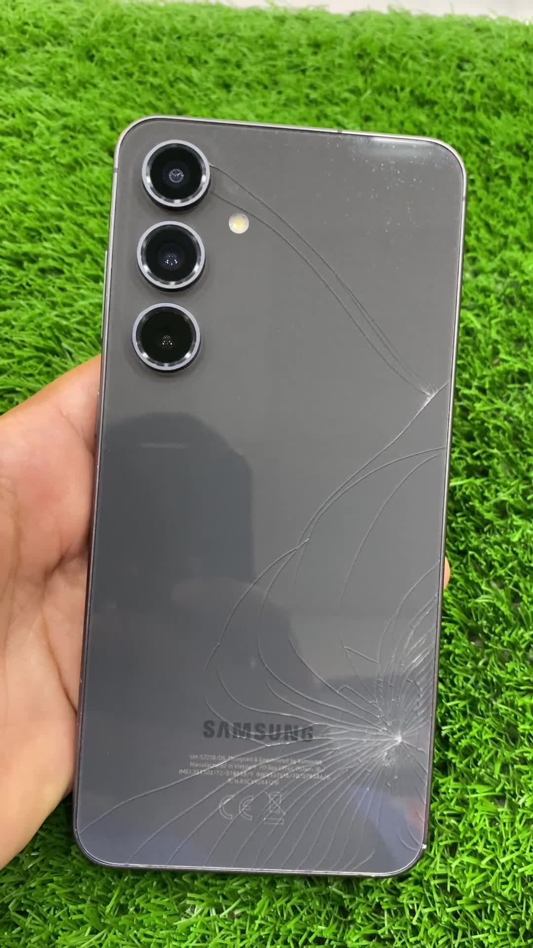 Samsung S24FE 256/8|موبایل|سبزوار, قائم|دیوار