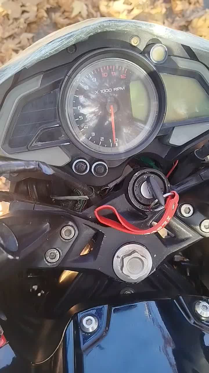 NS200|موتورسیکلت|اسفراین, |دیوار