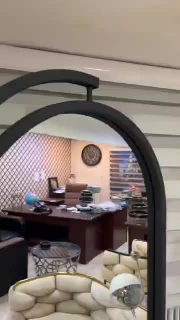 آیینه قدی ایستاده گردون چرخشی پایه دار استیل طلایی|آینه|مرودشت, فاز دوم شهرک فرهنگیان|دیوار