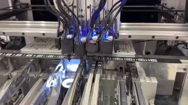 عرضه مستقیم لامپ،هالوژن،پروژکتور ازتولید به مصرف|لامپ و چراغ|بروجرد, |دیوار