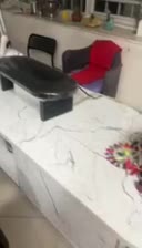 صندلی و میز پدیکور|آرایشگاه و سالن‌های زیبایی|مشهد, سجاد شهر|دیوار