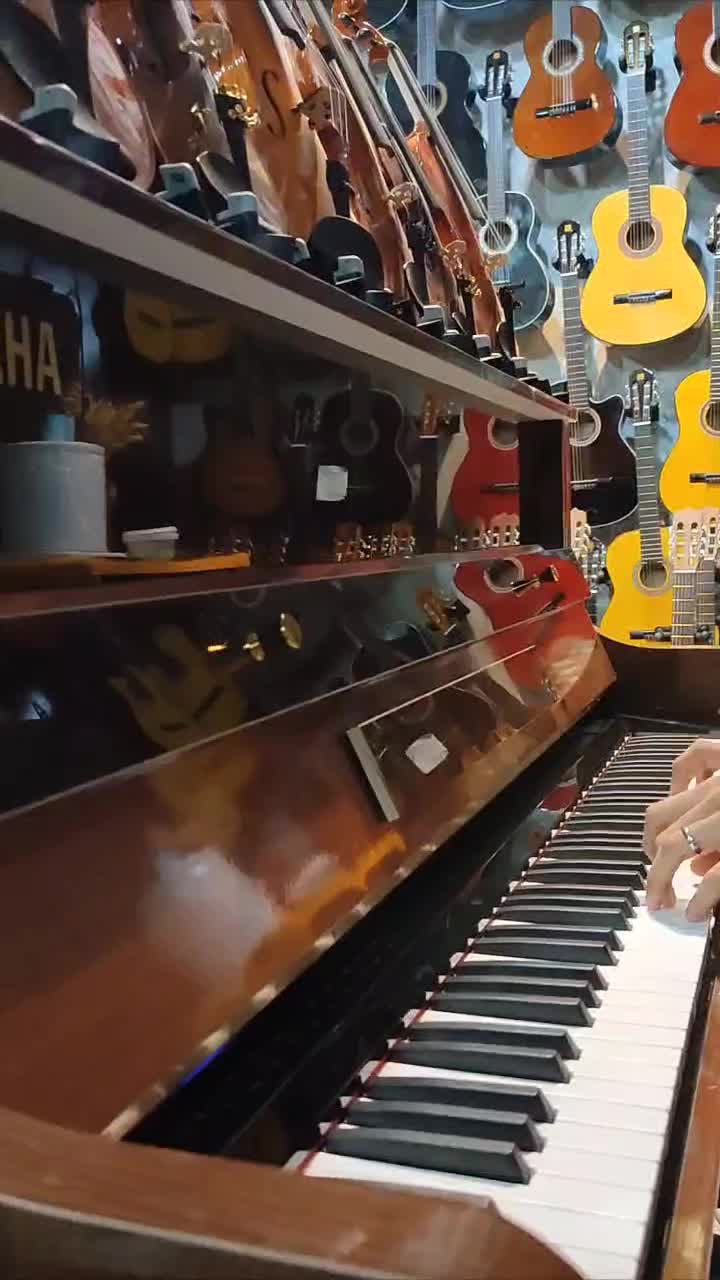 پیانو با پایه فقط از 16500|پیانو، کیبورد، آکاردئون|مشهد, امیر|دیوار
