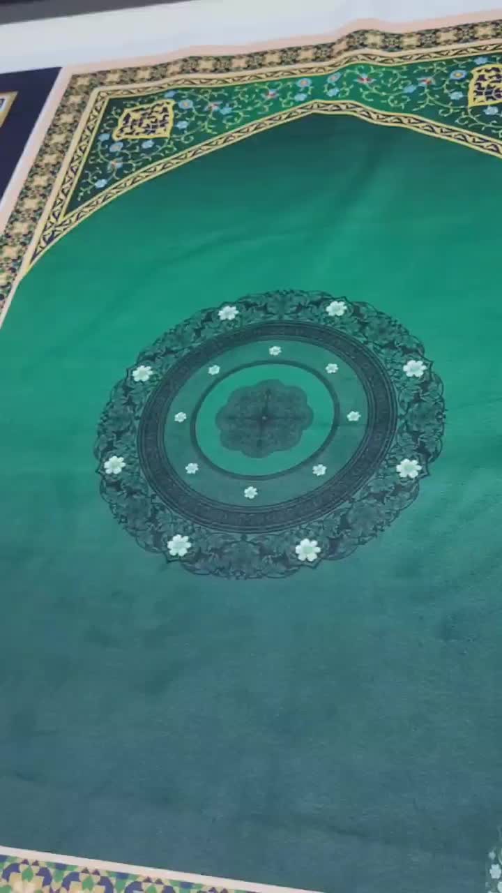سجاده و جانماز مخمل شانل چاپی بهترین کیفیت|پرده، رانر، رومیزی|تهران, اتحاد|دیوار