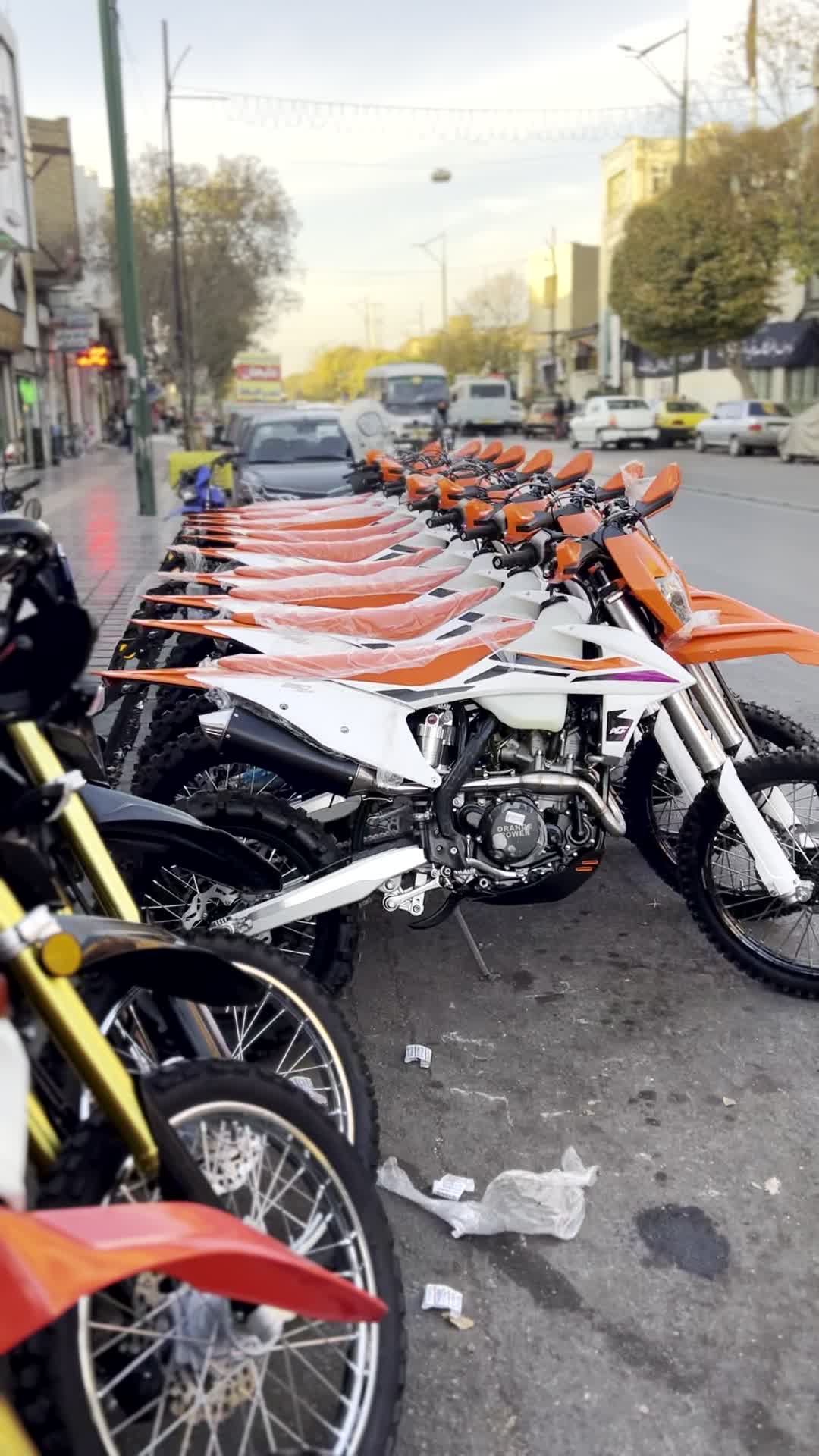 طرح کی تی ام ۲۵۰|موتورسیکلت|قزوین, |دیوار