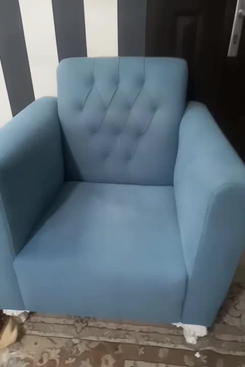 یک دست مبل راحتی در حد نو کم استفاده شده|مبلمان خانگی و میز عسلی|گلبهار, شهر جدید گلبهار|دیوار