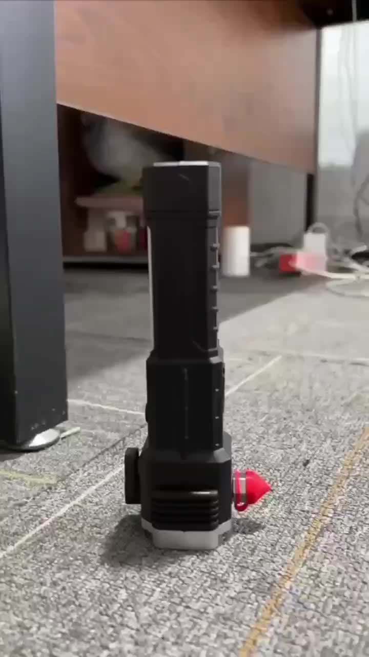 چراغ قوه 8 کاره کاربردی|کوهنوردی و کمپینگ|اصفهان, باغ زرشک|دیوار