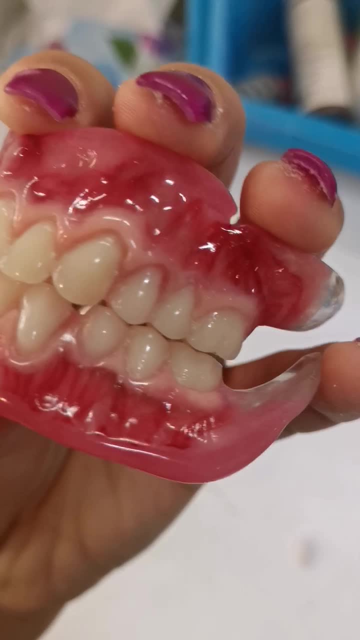 تعمییر وساخت دندان مصنوعی 10 میلیون|خدمات آرایشگری و زیبایی|تنکابن, |دیوار