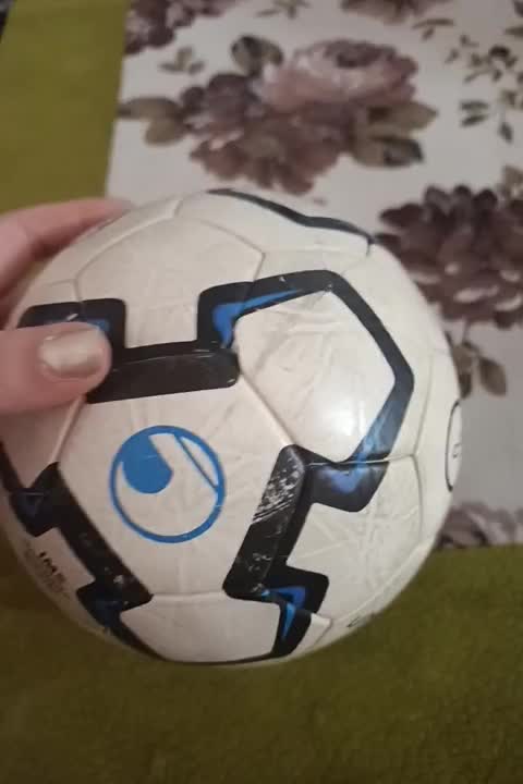 توپ هندبال سالم|ورزشهای توپی|سمنان, |دیوار