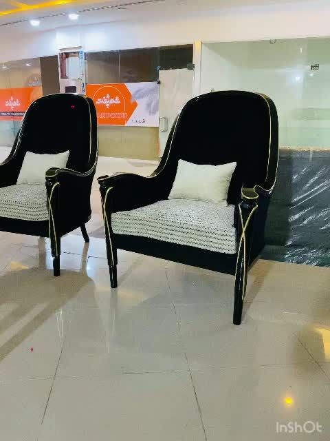 مبل/ کلاسیک/فرانسوی جدید|مبلمان خانگی و میز عسلی|قشم, |دیوار