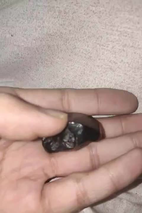 سنگ گوهر شبق|جواهرات|مشهد, ثامن|دیوار