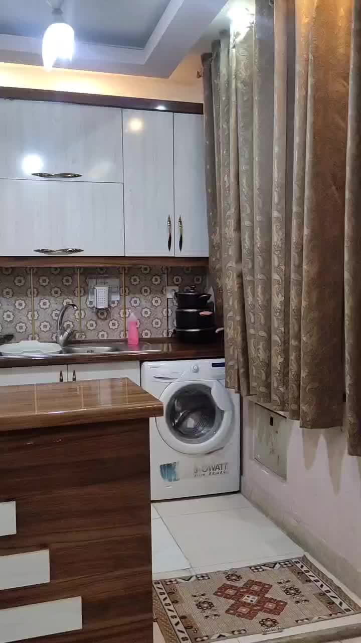 هتل آپارتمان نزدیک حرم،خیابان شیرازی(بالا خیابان)|اجارهٔ کوتاه‌مدت آپارتمان و سوئیت|مشهد, بالا خیابان|دیوار