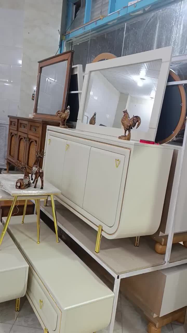 آینه و کنسول چوب راش رنگ به دلخواه شما|بوفه، ویترین، کنسول|یاسوج, |دیوار