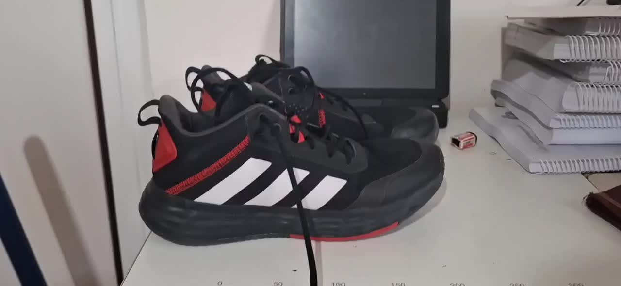 کفش والیبال اورجینال|کیف، کفش، کمربند|اسفراین, |دیوار