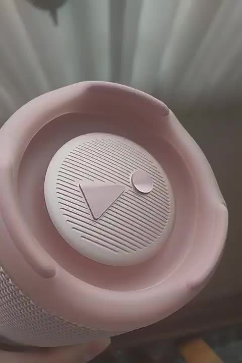 اسپیکر جی بی ال JBL CHARGE 5 یه هفته کار کرد|پخش‌کننده همراه|تهران, شهرک آزادی|دیوار