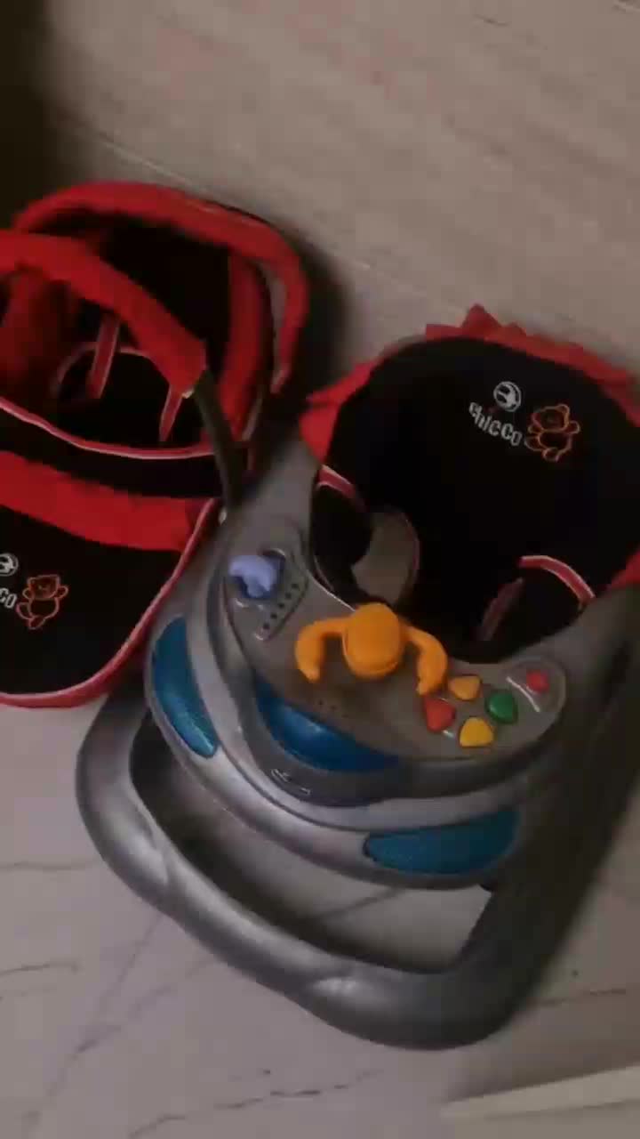 کالسکه ،کریر ،روروئک وکیسه خواب  در حدنو وتمیز|کالسکه و لوازم جانبی|میانه, |دیوار