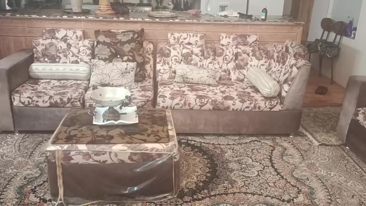 مبل ۱۲نفره|مبلمان خانگی و میز عسلی|اصفهان, قهجاورستان|دیوار