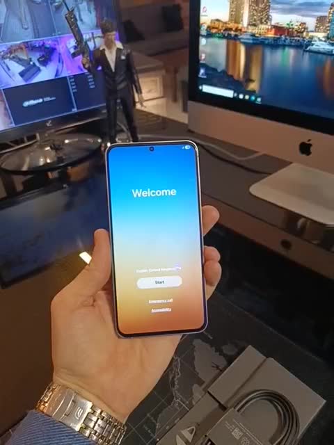 s25 fe|موبایل|میانه, |دیوار