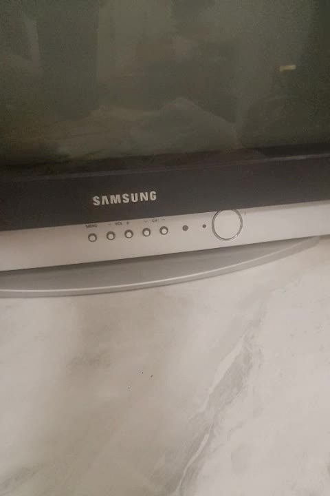 تلوزیون پاناسونیک قدیم|تلویزیون و پروژکتور|مشهد, زیرکن|دیوار