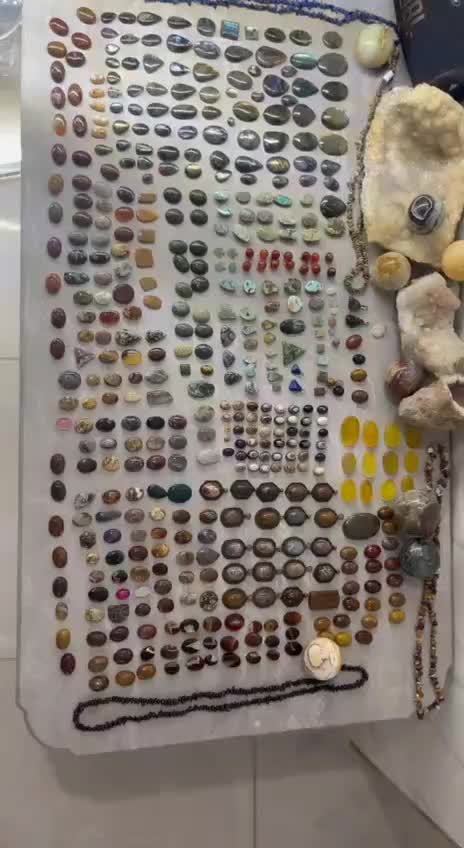 نگین و راف|جواهرات|کوشکنار, |دیوار