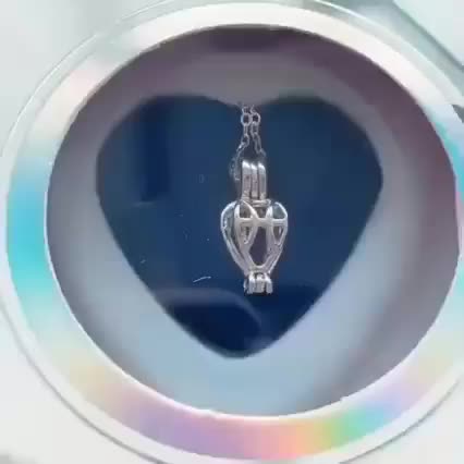 مروارید عشق|بدلیجات|سبزوار, قلعه‌نو دهزار|دیوار