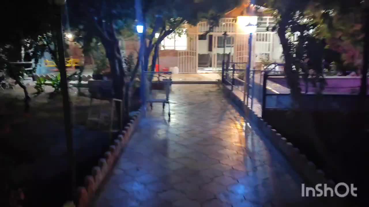 اجاره باغ ویلایی|اجارهٔ کوتاهمدت ویلا و باغ|فلاورجان, |دیوار