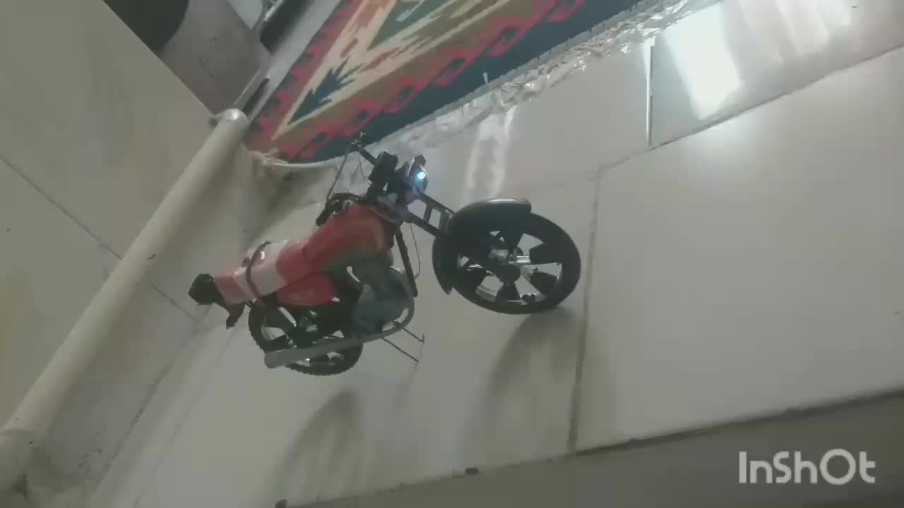 ماکت موتور هندا ۲۰۰|اسباب‌‌بازی|پاکدشت, شهرک امام رضا|دیوار