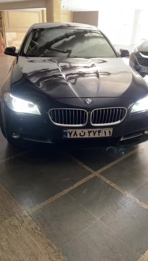 بی ام و BMW ۵۲۰i / سری ۵ / ۲۰۱۵|خودرو سواری و وانت|تهران, امانیه|دیوار