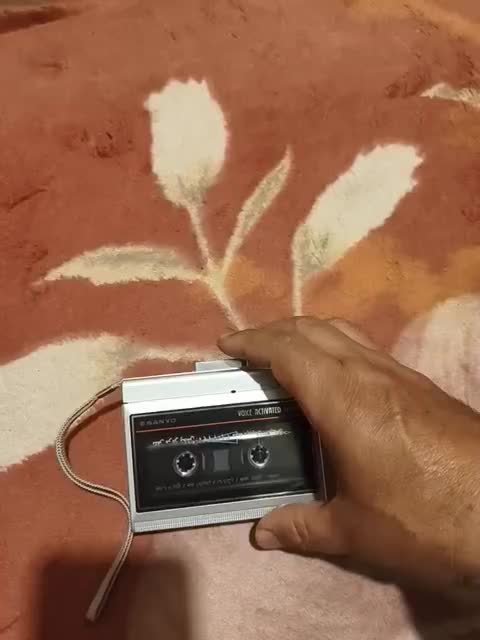 واکمن سانیو ژاپن مشابه آکبند بسیار زیبا|سیستم صوتی خانگی|تهران, سعادتآباد|دیوار