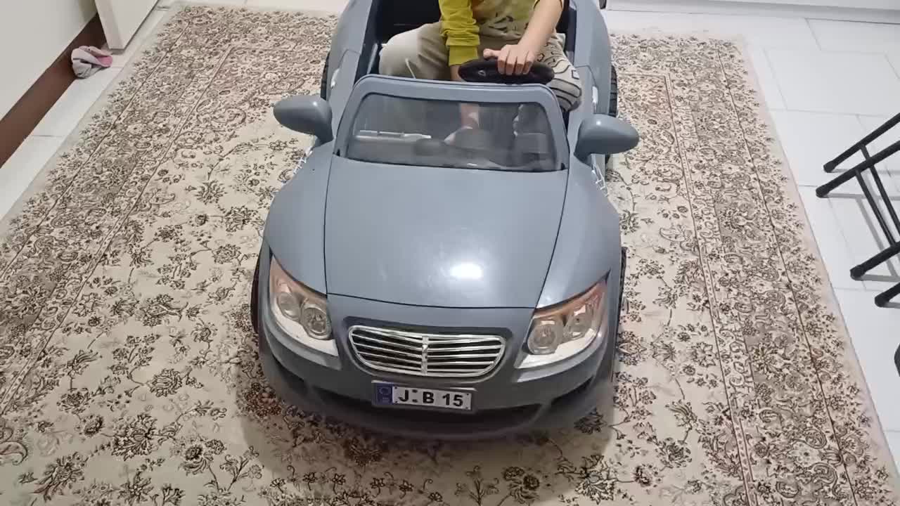 ماشین شارژی تحمل وزن تا ۶۰ کیلو|اسباب‌بازی بچه|پرند, فاز ۶|دیوار