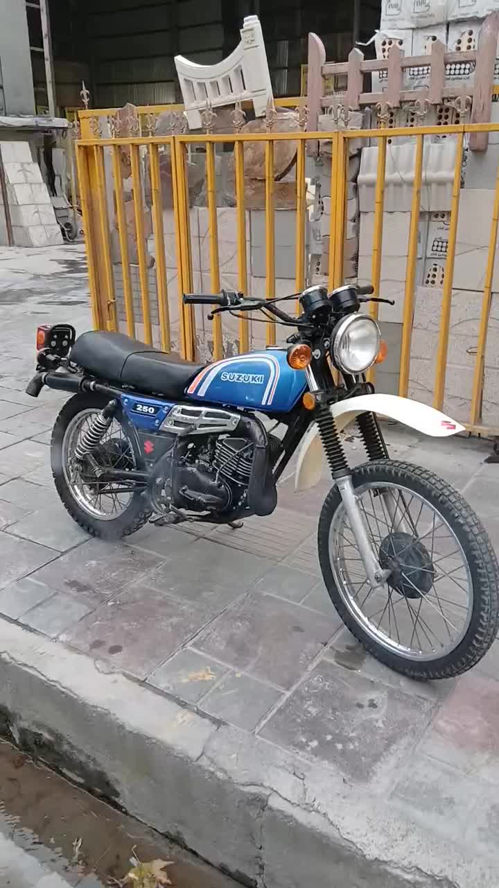 موتور سوزوکی تی اس۲۵۰ دورگMOTOR SUZUKI TS250|موتورسیکلت|تهران, تجریش|دیوار