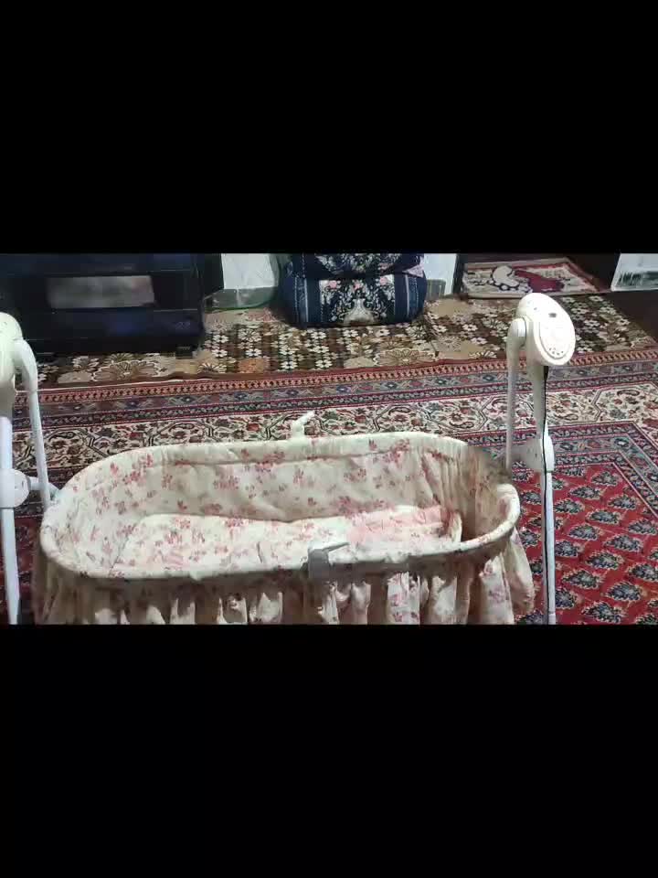 گهواره برقی کنار تخت مادر|کالسکه و لوازم جانبی|یاسوج, |دیوار