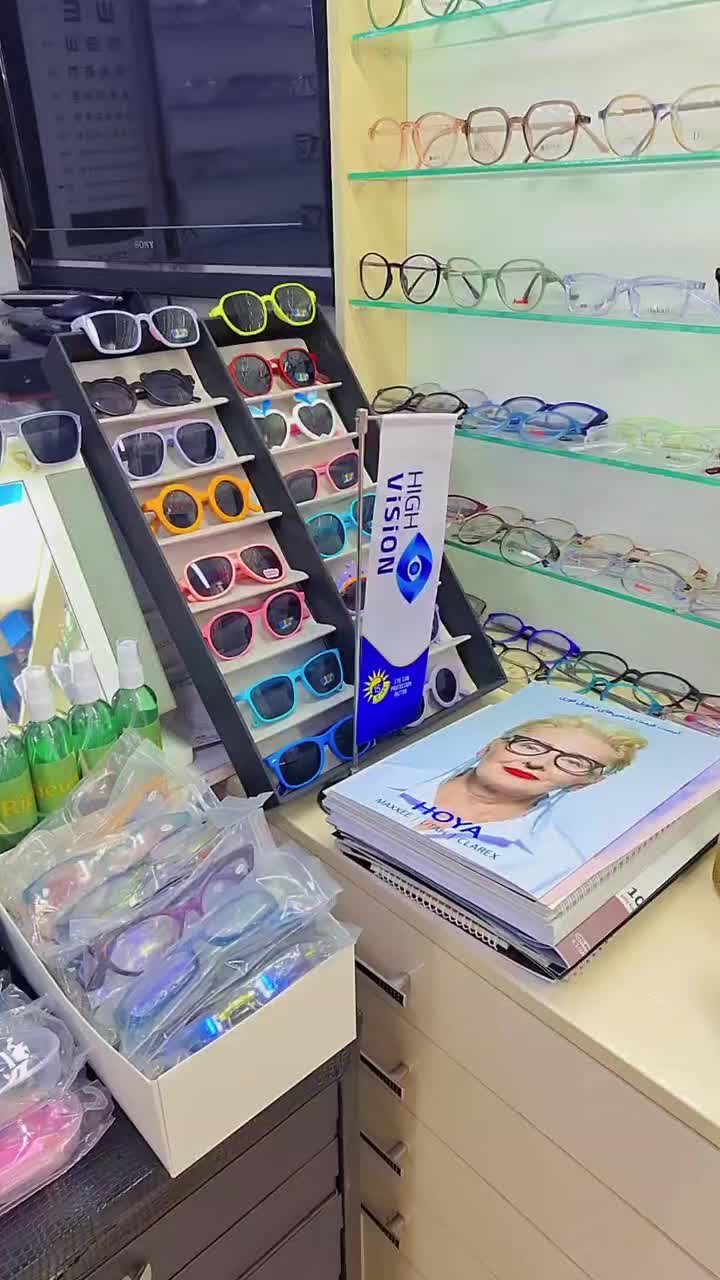 عینک طبی،آفتابی و عدسی عینک ۱۴۰۴|زیورآلات و اکسسوری|تهران, تهرانپارس غربی|دیوار