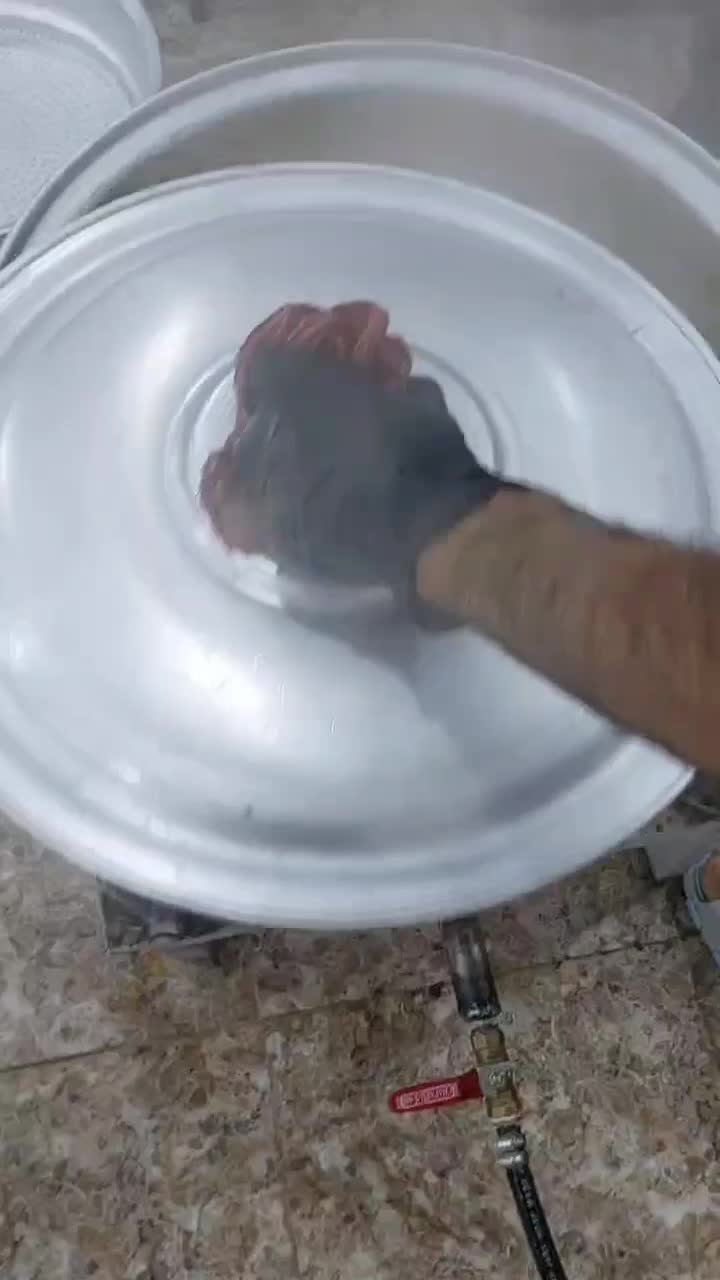 اشپز ماهر هستم در خدمت شما دوستان عزیز|استخدام خدمات فروشگاه و رستوران|ملکآباد, |دیوار