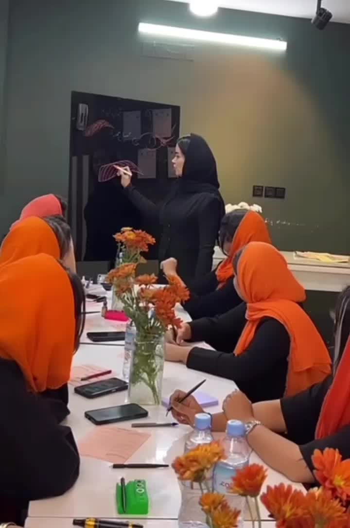 اجراو آموزش تتوبدن و صورت میکرو فیبروز ابرو بامدرک|خدمات آرایشگری و زیبایی|مشهد, آزادشهر|دیوار