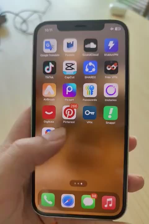 اپل iPhone 12 با حافظهٔ ۱۲۸ گیگابایت|موبایل|شاهین‌شهر, فردوسی|دیوار