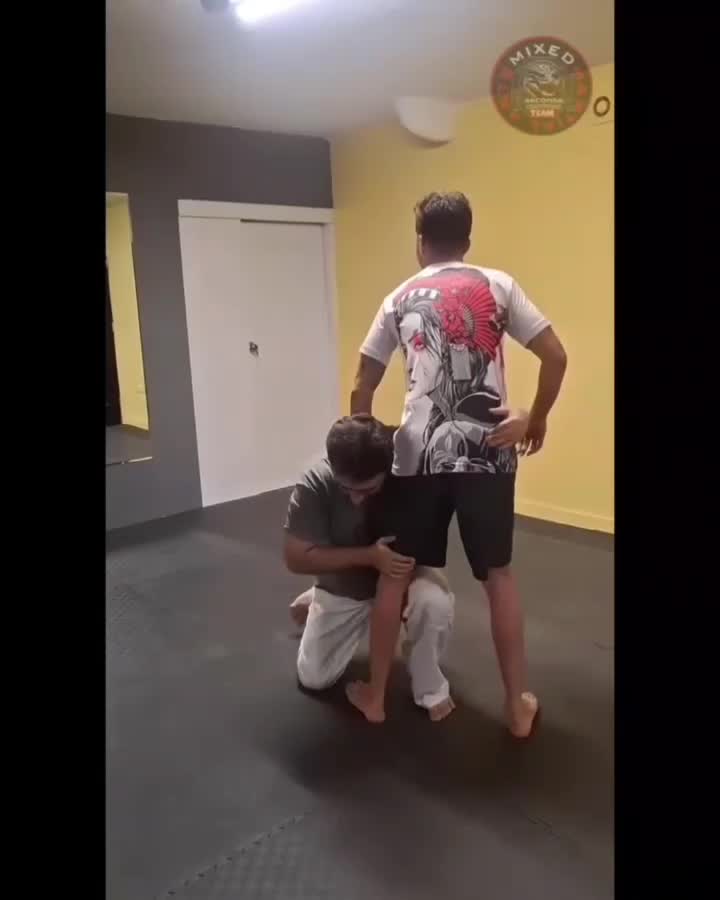 آموزش جوجیتسو برزیلی Bjj گراپلینگ سامبو mma|خدمات آموزشی|تهران, مقدم|دیوار