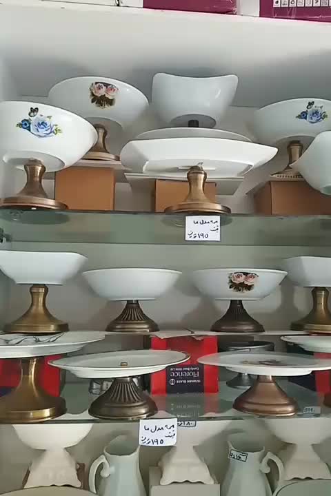 میوه خوری چینی پایه آنتیک ، فقط ۱۹۵، تومان|ظروف سرو و پذیرایی|مشهد, بهارستان|دیوار