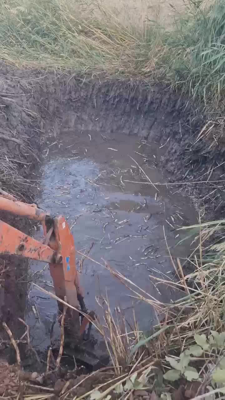 بیل تراکتوری بکهول بیل عقب جدافروخته میشود|خودرو سنگین|تهران, آبشار|دیوار