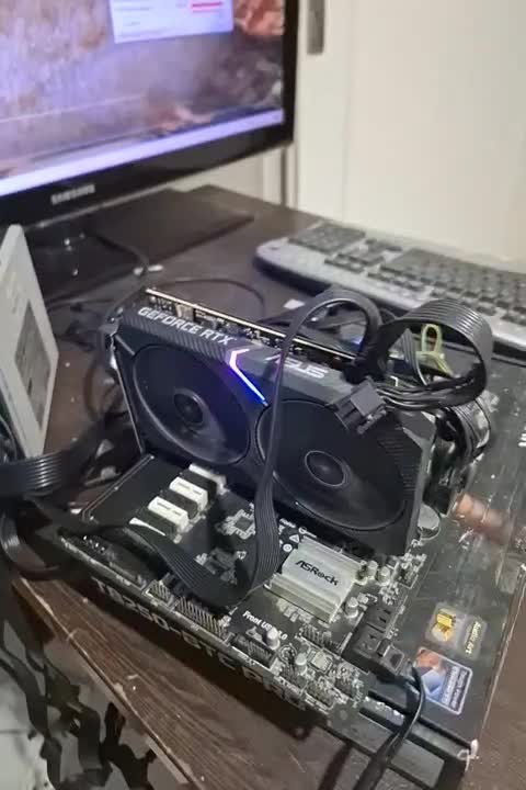 کارت گرافیک ایسوس  duall 3060ti mini مثل آکبند|قطعات و لوازم جانبی رایانه|تهران, آذربایجان|دیوار