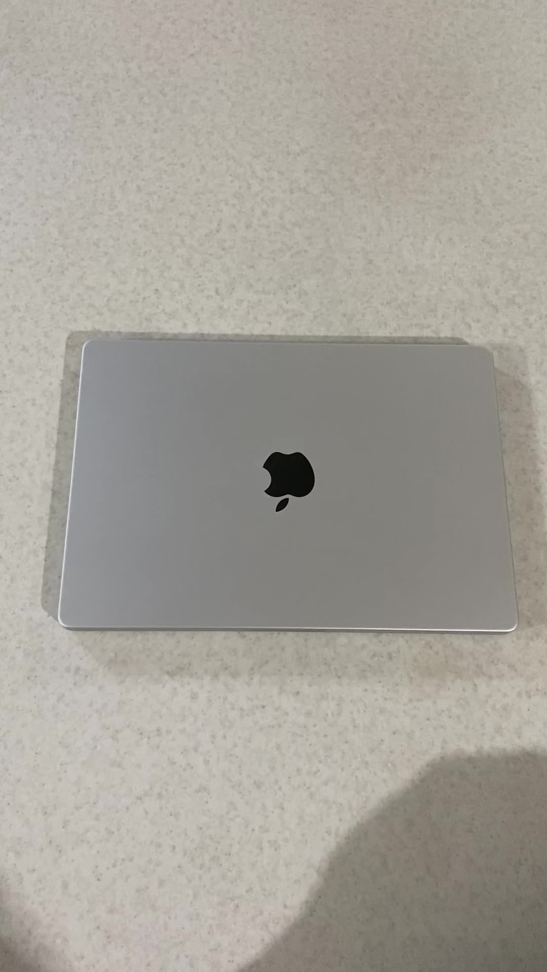 Macbook pro M1pro|رایانه همراه|تهران, حسین‌آباد|دیوار