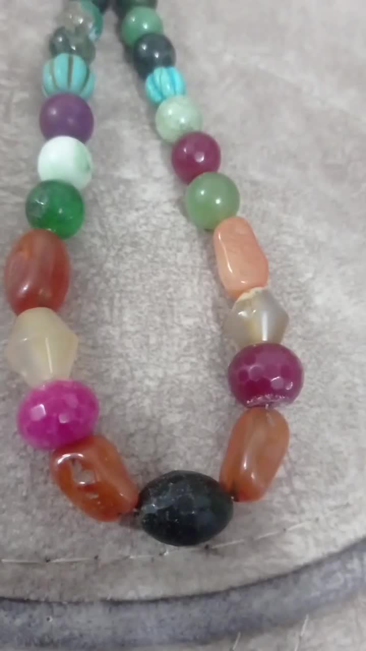 مهره های قدیمی|جواهرات|نهاوند, |دیوار