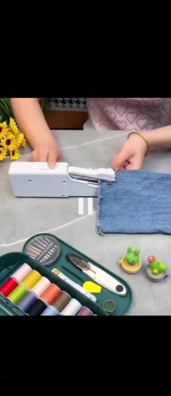 چرخ خیاطی مسافرتی|چرخ خیاطی و ریسندگی|گراش, |دیوار