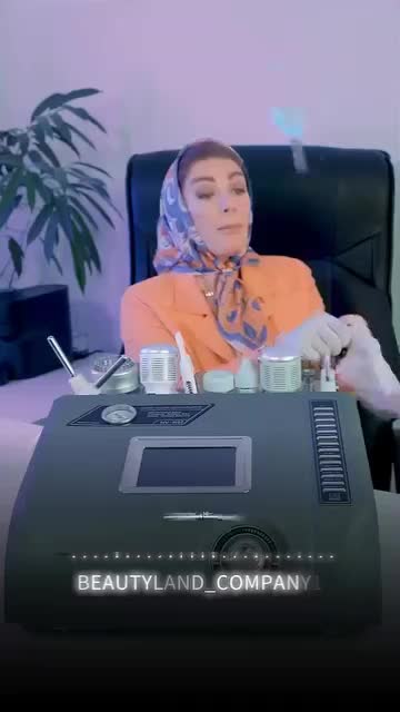 دستگاه میکروکارنت|آرایشی، بهداشتی، درمانی|اندیشه, اندیشه فاز ۴|دیوار