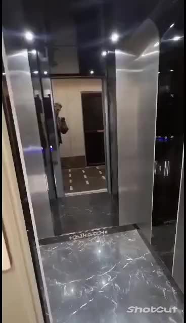 میدان آزادی/طرشت ۱۰۷ متر فول امکانات ط1و4|فروش آپارتمان|تهران, طرشت|دیوار