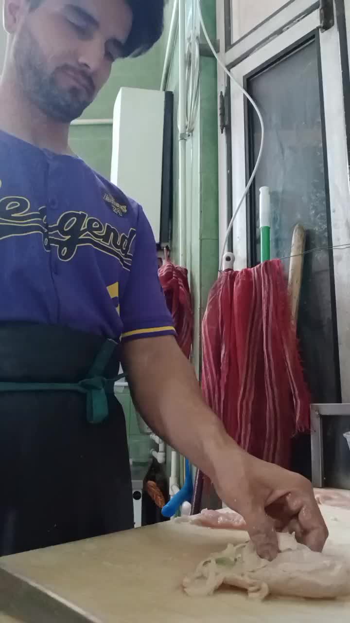 سراشپز غذاهای ایرانی.تخته کاری.کبابی.سیارهستم.|خدمات پذیرایی، مراسم|قم, آزادگان|دیوار