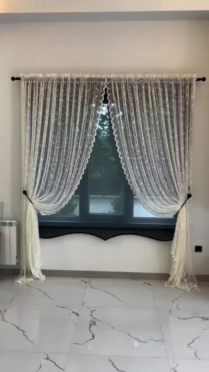 نصاب پرده نصب پرده دوخت انواع پرده  شست وشو پرده|خدمات پیشه و مهارت|نوشهر, |دیوار