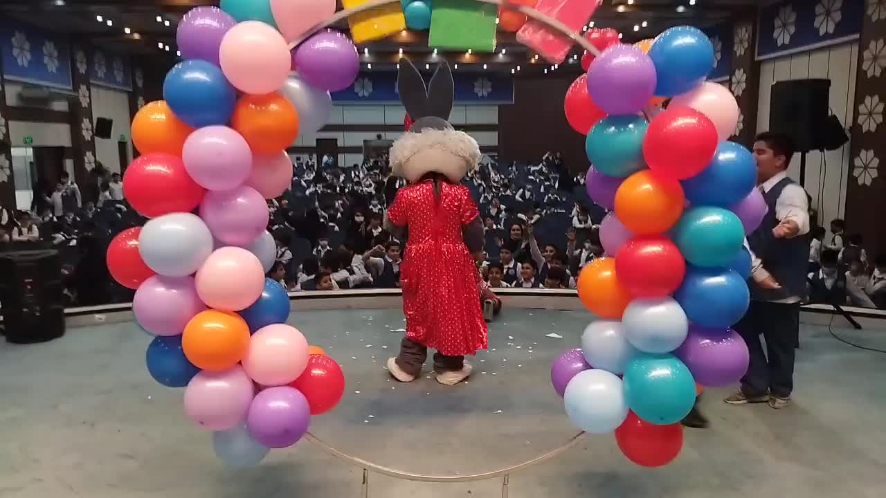 مجری کودک کرایه تنپوش عروسکی اجرا جشن کودک|خدمات پذیرایی، مراسم|اهواز, گلستان|دیوار