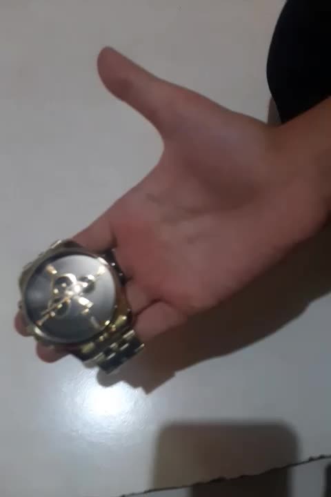 ساعت مچی|ساعت|سبزوار, قصبه اب یمین|دیوار