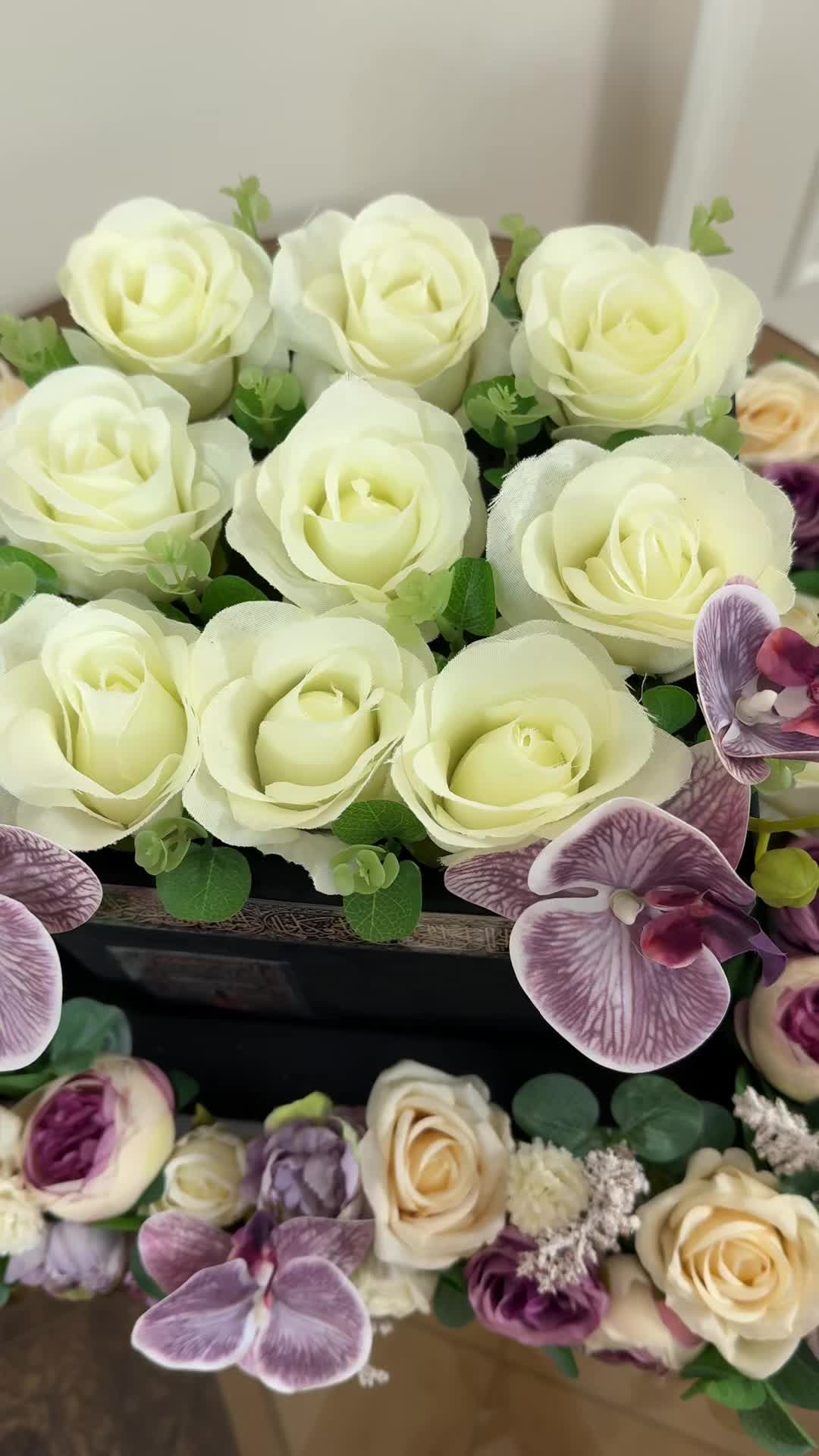 گل حجاج کعبه با گل طبیعی و مصنوعی|گل و گیاه طبیعی|تهران, تهرانسر مرکزی|دیوار